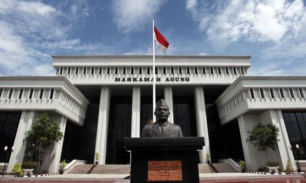 MA MENCABUT PERATURAN MENTERI PERHUBUNGAN NO 26/2017