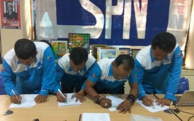 SPN TANDA TANGAN SURAT KUASA UNTUK MENGGUGAT GUBERNUR JAWA BARAT TENTANG UPAH MINIMUM INDUSTRI PADAT KARYA TERTENTU TAHUN 2017 DI PTUN BANDUNG