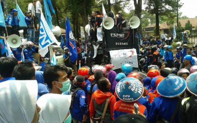 BURUH SUBANG MENOLAK KENAIKAN UPAH MINIMUM BERDASARKAN PP 78