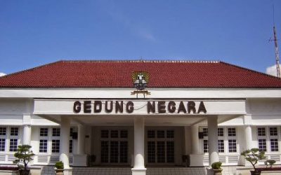 UMK KABUPATEN SUMEDANG 2018 KEMUNGKINAN AKAN MENGIKUTI PP NO 78/2015