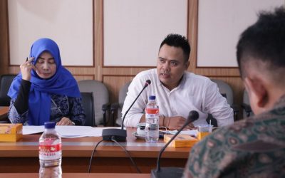 Badan Pekerja LKS Tripartit Nasional membahas Rekomendasi ILO Nomor 204 dan pembahasan Kajian Desk Pidana Perburuhan dengan Kepolisian.