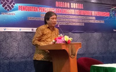 LKS TRIPNAS MELAKUKAN PEMBINAAN KEPADA LKS TRIPARTIT SE-PROVINSI SUMATERA BARAT