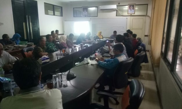 UMK KABUPATEN BEKASI DIPUTUSKAN DENGAN VOTING