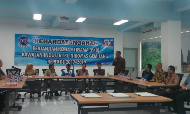 PENANDATANGANAN PKB PT NIKOMAS GEMILANG