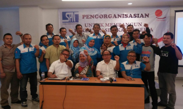 TRAINING PENGORGANISASIAN MENCETAK ORGANIZER HANDAL