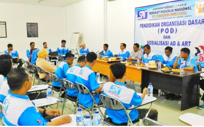 PENDIDIKAN ORGANISASI DASAR DAN SOSIALISASI AD/ART SPN DI PT PANARUB DWY KARYA CIKUPA