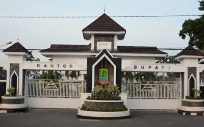 AUDENSI BURUH KARAWANG DENGAN BUPATI TERKAIT UMSK 2018