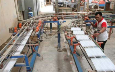INDUSTRI KERAMIK INDONESIA KOLAPS
