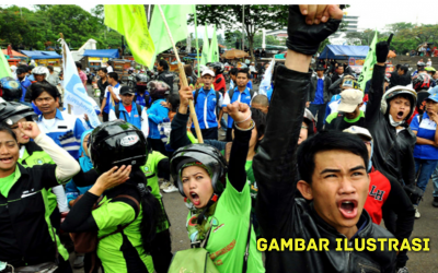BURUH KOTA BANDUNG DEMO DI PEMKOT BANDUNG