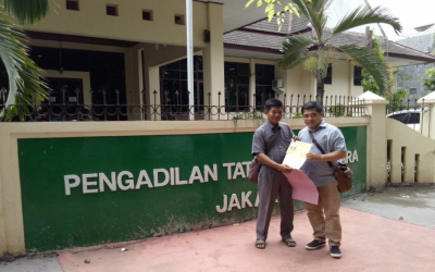 TEAM ADVOKASI PENANGGUHAN UPAH 2013 PT KAHOINDAH CITRAGARMENT MENGAJUKAN EKSEKUSI 