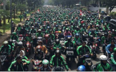 PERANG TARIF PENYEBAB OJEK ONLINE DEMO