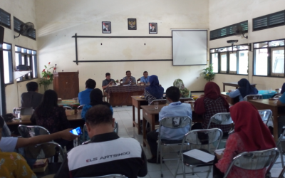 KOLABORASI PEMKAB DAN PENGUSAHA UNTUK MENINABOBOKAN GERAKAN BURUH JEPARA