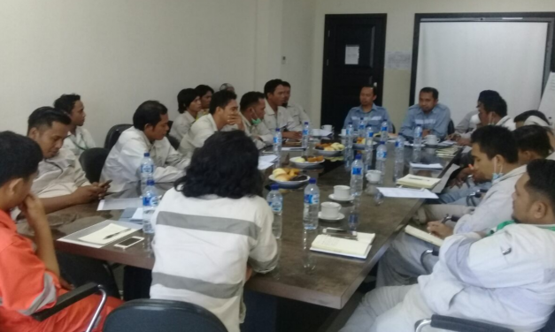 SP/SB KAWASAN PT INDONESIA MOROWALI INDUSTRIAL PARK MENUNTUT PERBAIKAN HUBUNGAN KERJA DAN KONDISI KERJA