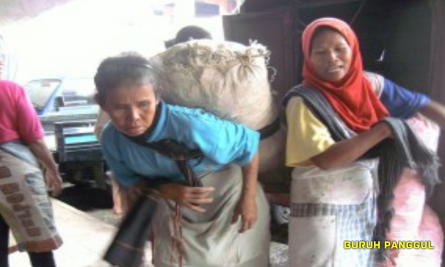 APAKAH BURUH DIY SUDAH SEJAHTERA SEPERTI YANG DI KLAIM OLEH DISNAKERTRANS ?