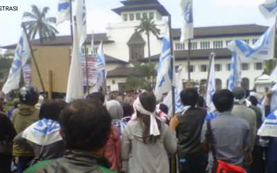 TUNTUTAN BURUH JABAR