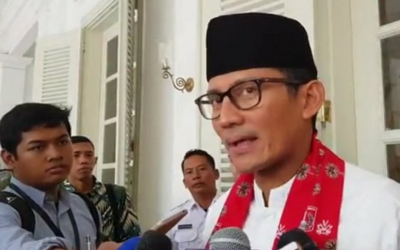 SANDIAGA UNO MEMINTA BURUH TIDAK DATANG KE JAKARTA