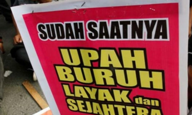 TERNYATA BANYAK BURUH KARAWANG DIBAYAR DIBAWAH UMK