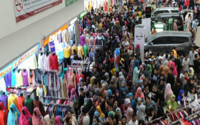 THR DAPAT MENDORONG PENINGKATAN DAYA BELI