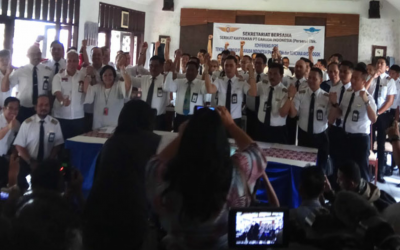 ANCAMAN MOGOK PILOT GARUDA DI MASA LIBUR LEBARAN
