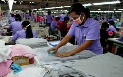 UPAH BURUH NIKE APPAREL TIDAK SEBANDING HARGA JERSEYNYA