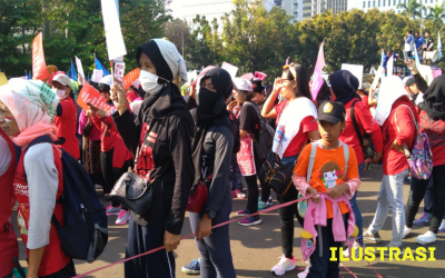 BURUH PEREMPUAN MENUNTUT PENURUNAN HARGA