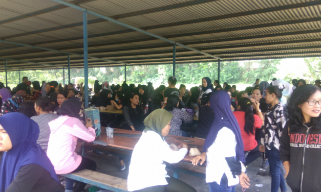 MOGOK KERJA HARI KE 2 PT KAHOINDAH CITRAGARMENT TAMBUN DIBAWAH ANCAMAN DAN INTIMIDASI