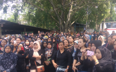 MOGOK KERJA HARI KE 3 PT KAHOINDAH CITRAGARMENT TAMBUN, INTIMIDASI SEMAKIN KENCANG