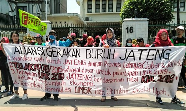 GERBANG TUNTUT KENAIKAN UMK 2019 25 PERSEN