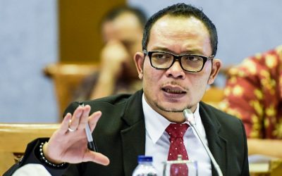 HANIF DHAKIRI SOAL UMP “BUKAN DITOLAK BURUH, TAPI SAID IQBAL”