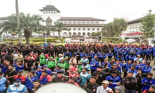5 TUNTUTAN BURUH JAWA BARAT