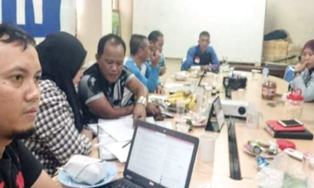 MENCARI PENYELESAIAN KASUS PT SKB