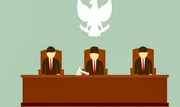 MK PUTUSKAN WARGA WAJIB JADI PESERTA BPJS KESEHATAN