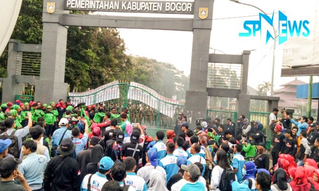 HARI KE 3 UNRAS UMSK, BUPATI KABUPATEN BOGOR TETAP ENGGAN KETEMU BURUH