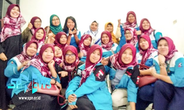 WOMAN GROUP DISCUSION KOTA TANGERANG