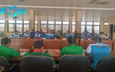 GEMPUR TOLAK REVISI UU KETENAGAKERJAAN