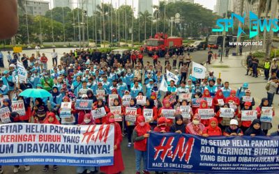 AKSI SOLIDARITAS MENUNTUT TANGGUNG JAWAB H&M INDONESIA