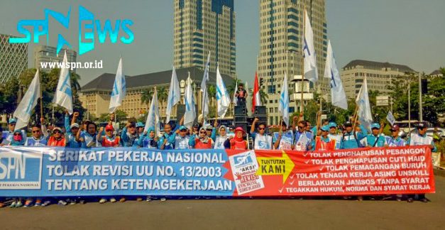 DENGAN ALASAN TIDAK BISA BERSAING, INDUSTRI TPT MINTA AGAR JAM KERJA DITAMBAH