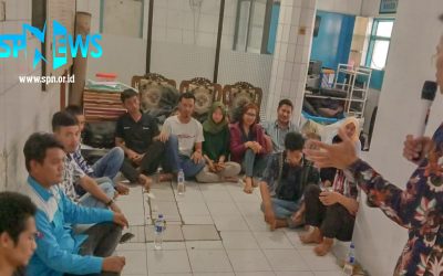 KEMAMPUAN BERBICARA DI DEPAN UMUM MERUPAKAN MODAL ORGANIZER YANG HARUS DIASAH