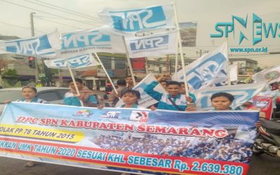 BURUH KABUPATEN SEMARANG TUNTUT UMK 2020 Rp. 2,6 JUTA