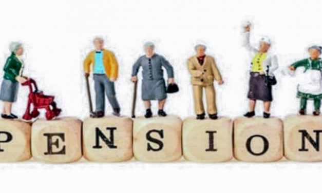 MASIH BANYAK ORANG BEKERJA PADA USIA PENSIUN