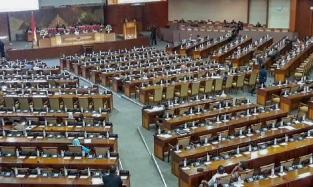 POLITISI NASDEM SAAN MUSTOPA MENGUSULKAN AGAR RUU CIKA DIBAHAS DALAM RAPAT PARIPURNA DPR RI