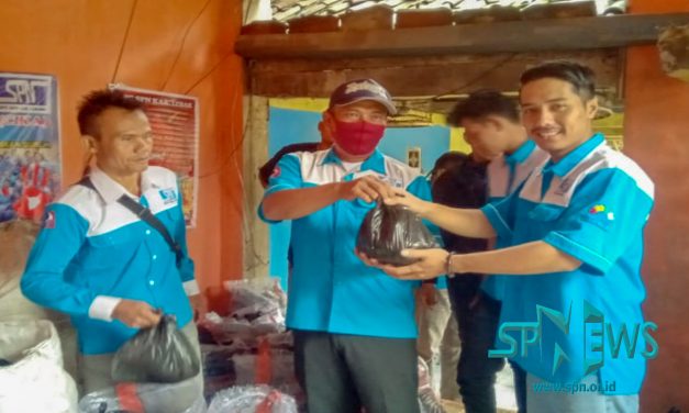 PERINGATI MAY DAY 2020, DPC SPN KABUPATEN LEBAK BANTU ANGGOTA YANG TERDAMPAK COVID – 19