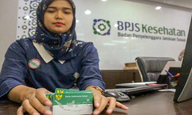 DEFISIT BPJS KESEHATAN TIDAK BOLEH DIBEBANKAN KEPADA MASYARAKAT