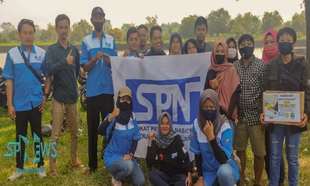 MENGGALANG SOLIDARITAS UNTUK MEMBANTU SESAMA