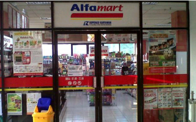 MANAGEMENT PT SAT TBK TETAP LAKUKAN PEMOTONGAN UPAH 10%