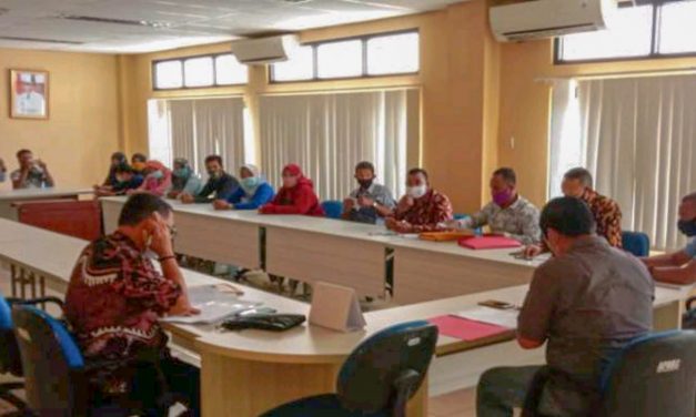 PT FREETREND NYATAKAN PEMBAYARAN PESANGON SATU KALI KETENTUAN ATAS DASAR KESEPAKATAN