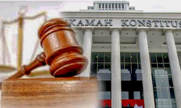 MAJELIS HAKIM MK MINTA BURUH PERBAIKI ISI GUGATAN