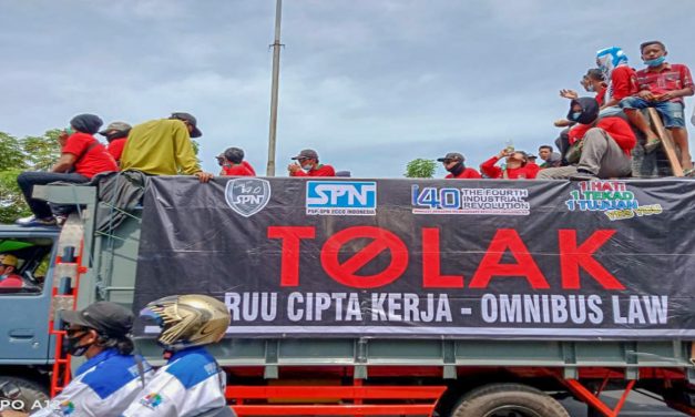 LBH JOGJA RILIS BANTAHAN KLARIFIKASI DPR RI TENTANG UU CIPTA KERJA