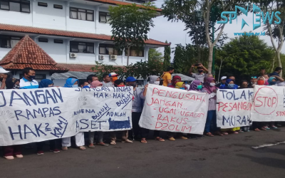 PHK TIDAK SESUAI DENGAN KETENTUAN, BURUH PT PAJITEX MENGADU KE DPRD