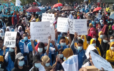 AKSI TOLAK OMNIBUS LAW JALAN DEPAN NIKOMAS LUMPUH